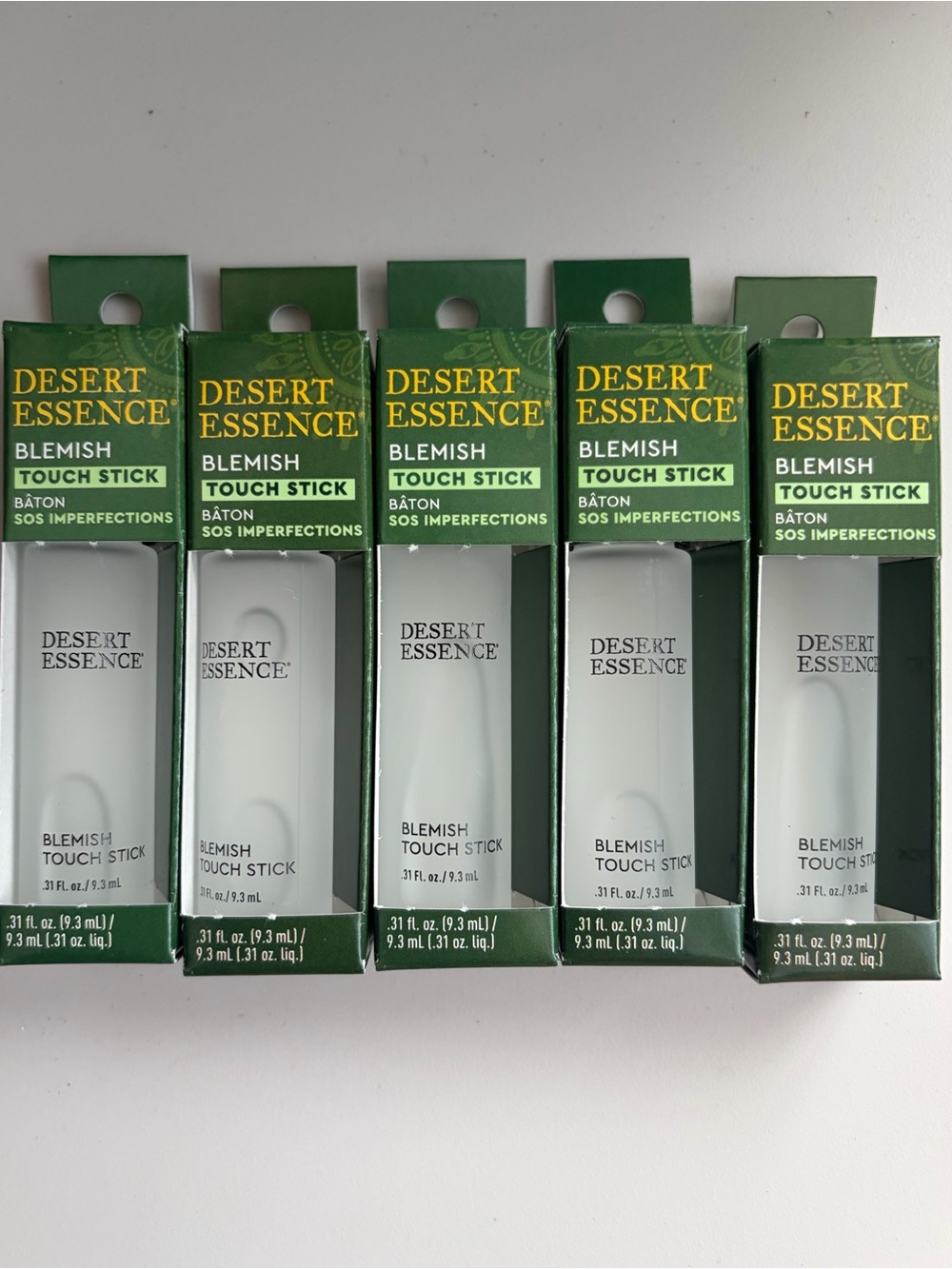 (5) Desert Essence Herbal Blemish & Bug Bite Touch Sticks .31 fl oz